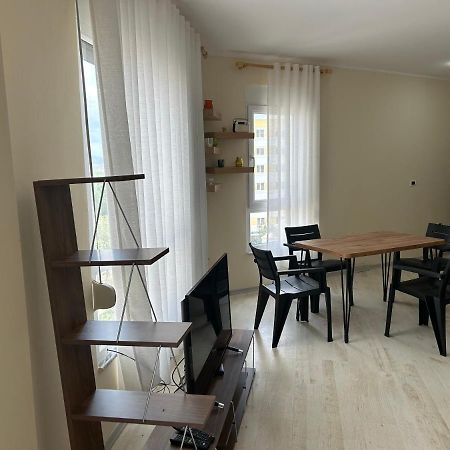 Apartment In Qerret Golem  Exterior foto