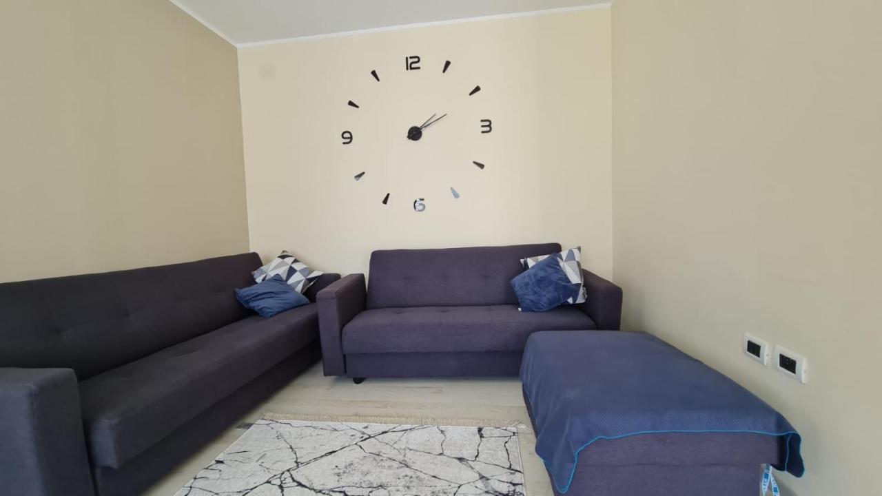 Apartment In Qerret Golem  Exterior foto