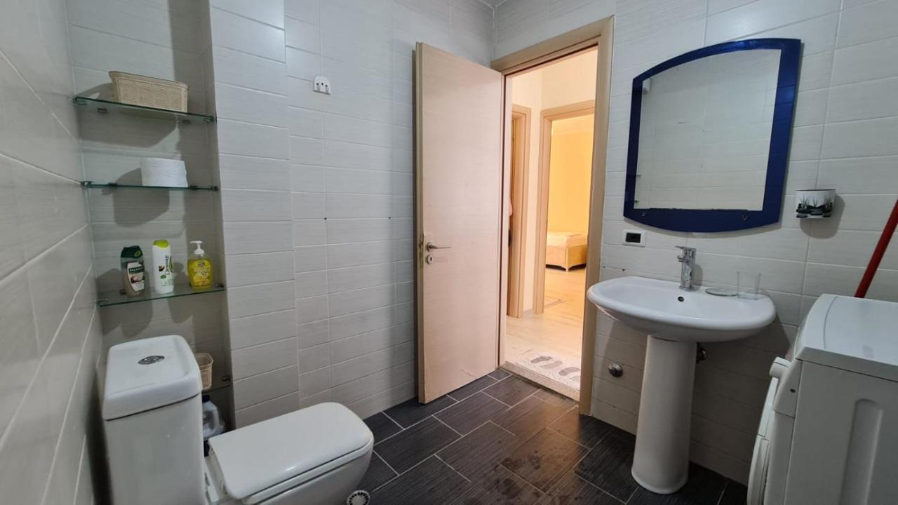 Apartment In Qerret Golem  Exterior foto